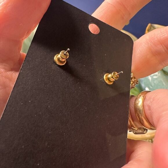 Pearl n Lavender Grape Clusters Dangle Earrings Pierced Lively & Lightweight - Picture 2 of 4